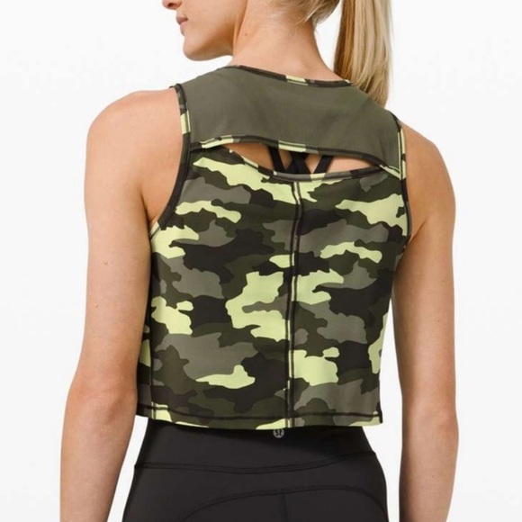 Lululemon Sculpt Cropped Tank - Picture 2 of 4